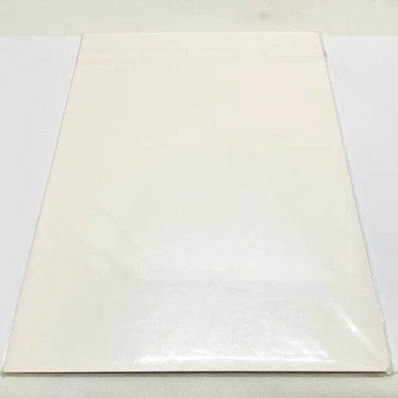 Star Trek Magazine #5 William Shatner Captain Kirk 40 Years Tribbles June 2007 - Picture 8 of 9